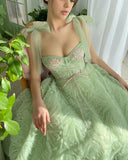 Vevesc Elegant Tiered Tulle Long Prom Dresses Embroidery Beading Bow Straps Sweetheart Pleat Ruched Ruffles Evening Gowns